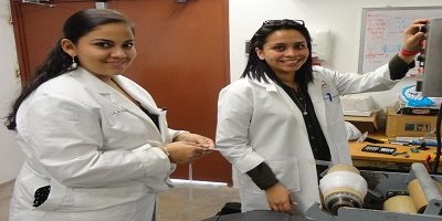 ESTUDIANTES-CENTROAM