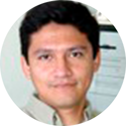 Dr. Luis Cisneros