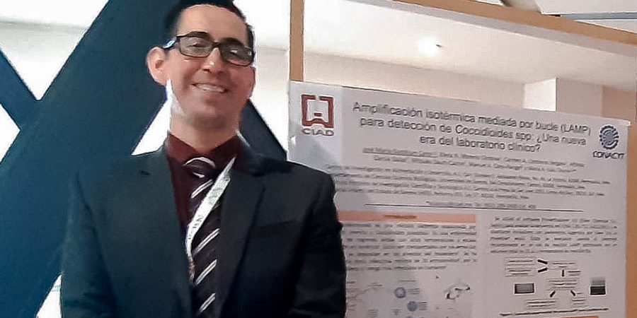 ALUMNO DEL CIAD ES DISTINGUIDO EN CONGRESO NACIONAL