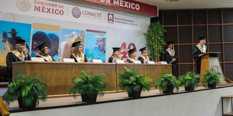 CELEBRAN GRADUACIÓN DE POSGRADOS DEL CIAD