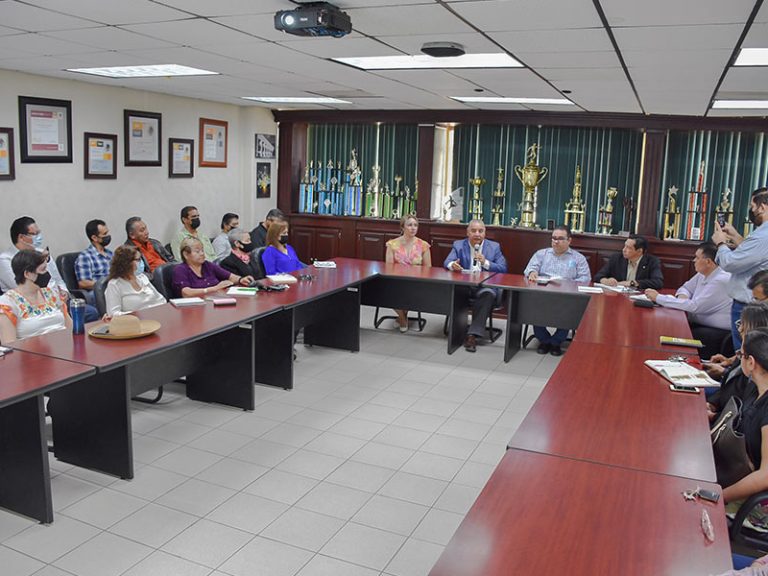 UTH COLABORA CON EL CIAD EN PROYECTOS DE INVESTIGACIÓN