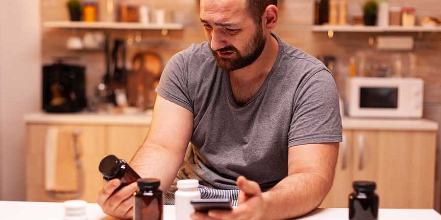 POR QUE NO SE DEBE INGERIR ALCOHOL CUANDO SE TOMAN ANTIBIÓTICOS