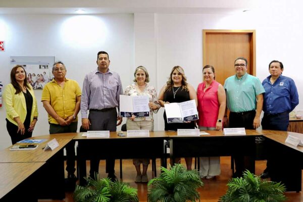 FIRMAN CONVENIO EL CIAD Y EL TECNOLÓGICO DE AGUA PRIETA