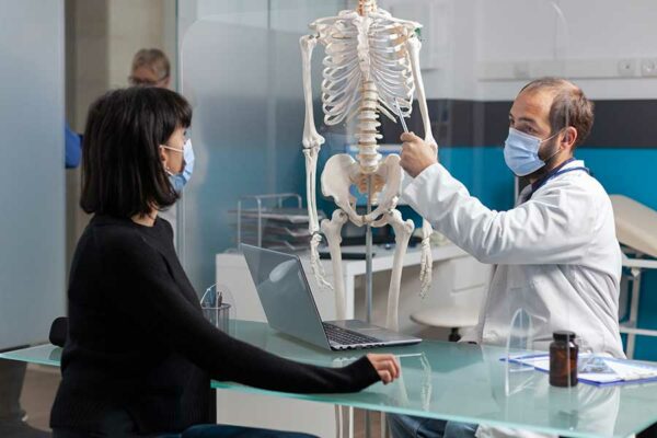 LOS DAÑOS OCULTOS DEL CÁNCER DE MAMA
