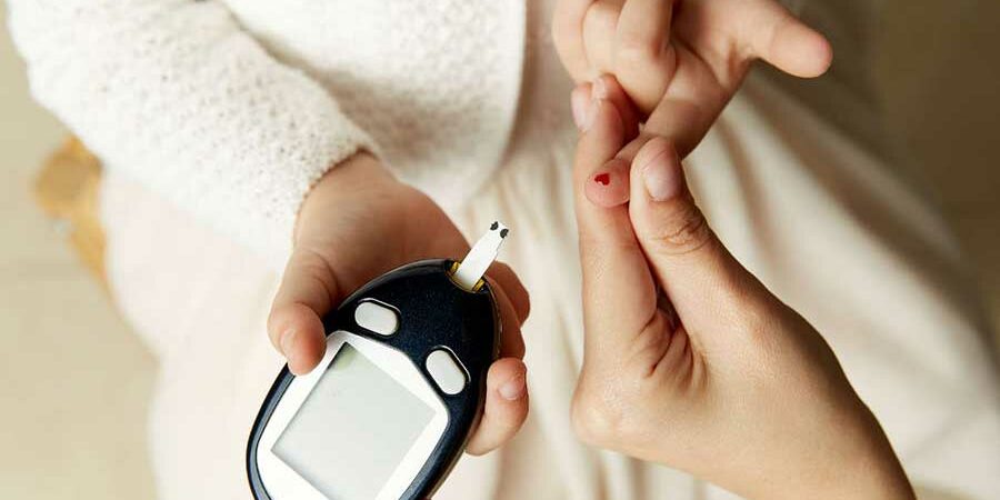 ALTERACIONES EPIGENÉTICAS Y MICROBIANAS CAUSADAS POR LA DIABETES MELLITUS GESTACIONAL