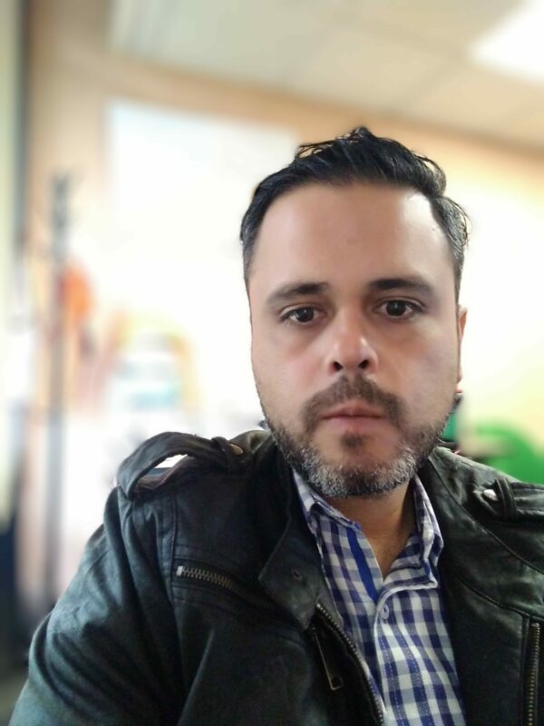 Omar_Anaya Dr. Omar Anaya