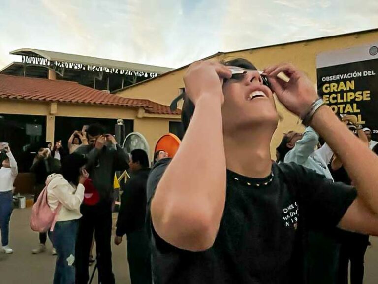 CIAD MAZATLÁN FUE SEDE DE OBSERVACIÓN DEL GRAN ECLIPSE TOTAL