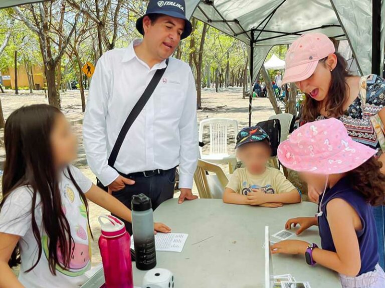 COMPARTEN CONOCIMIENTO EN LA EXPO AMBIENTAL (Pas)