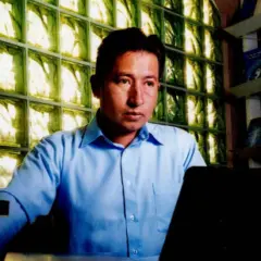Edgar Anzurez Valencia